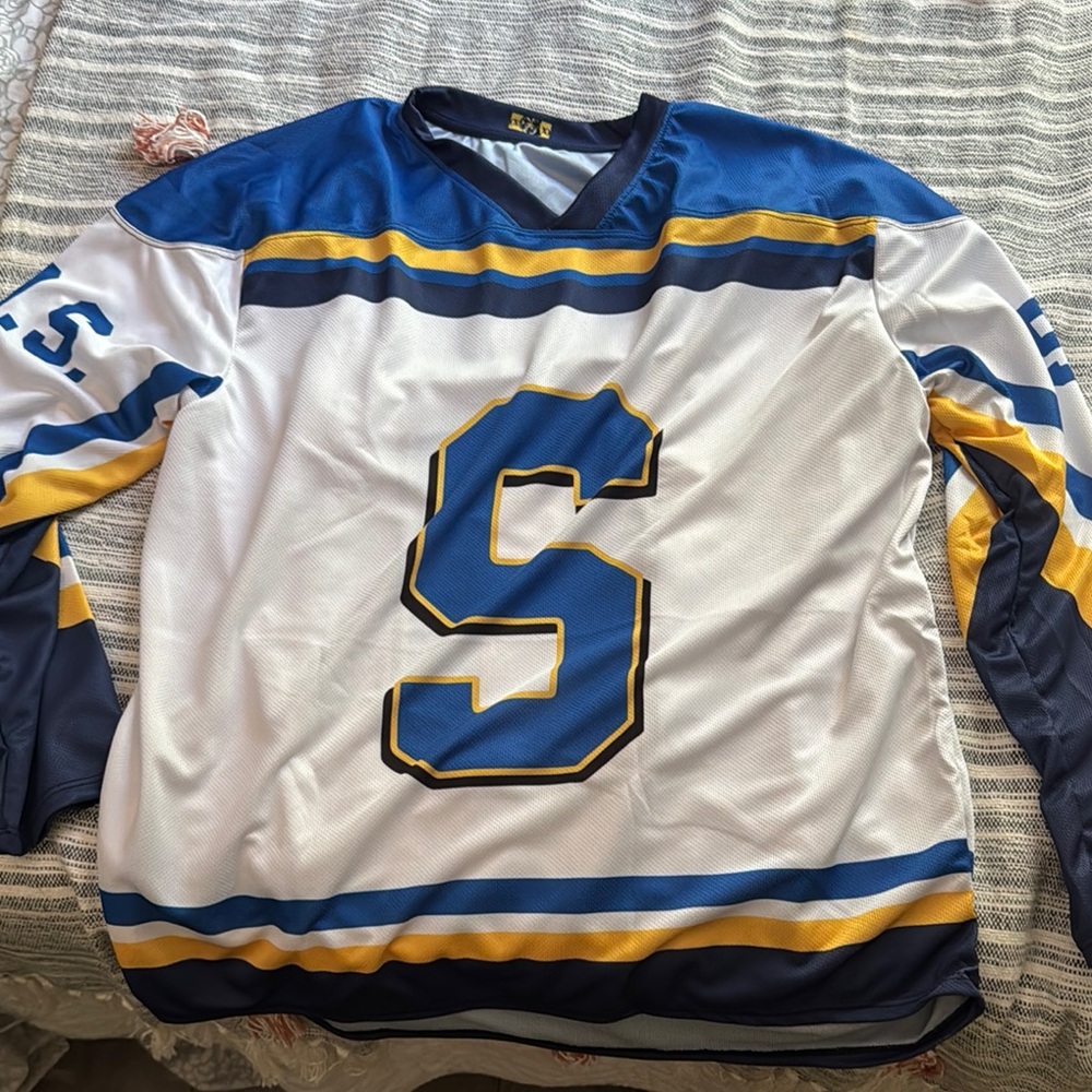 Never worn SZA S.O.S. Tour jersey
